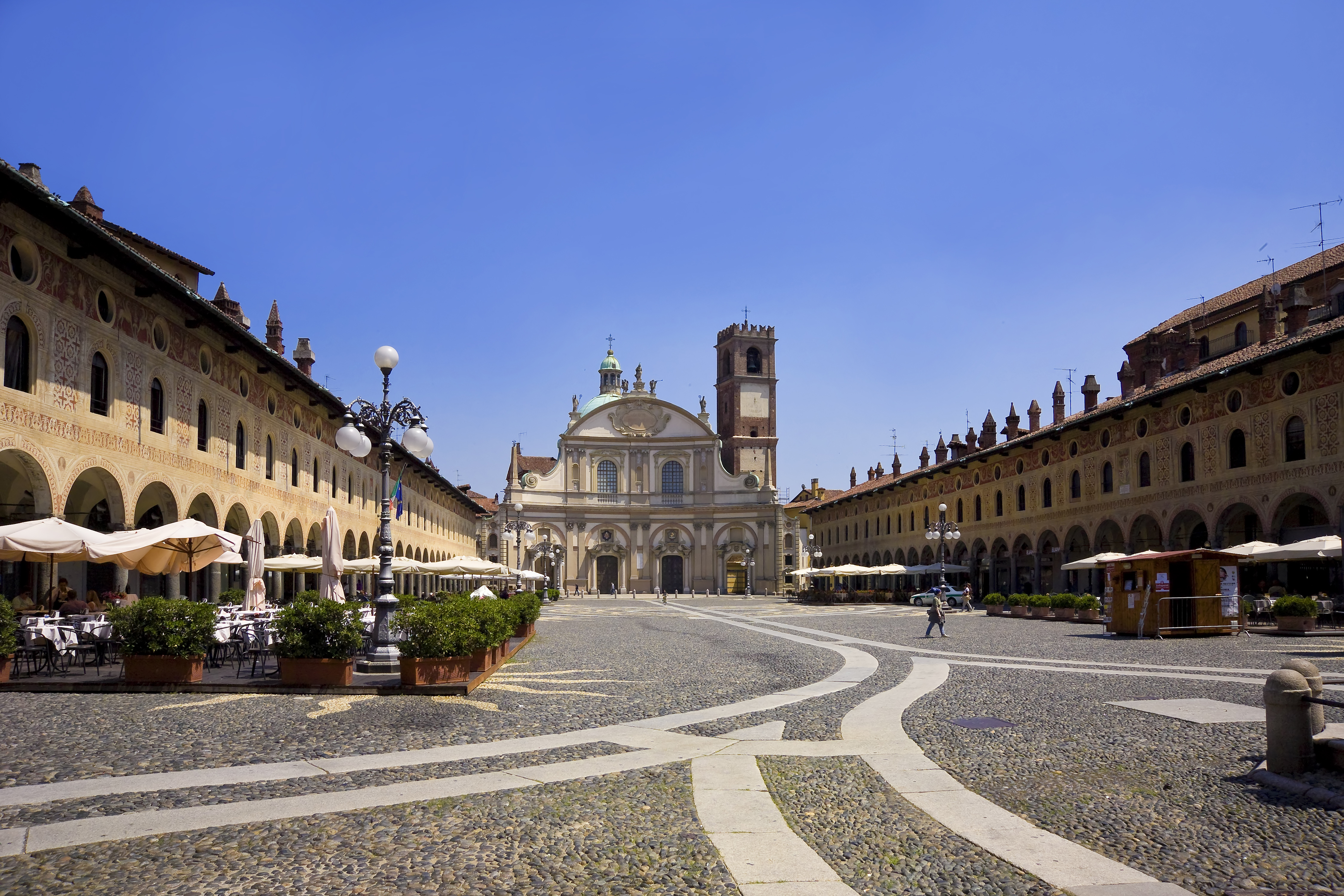 Piazza Ducale a Vigevano